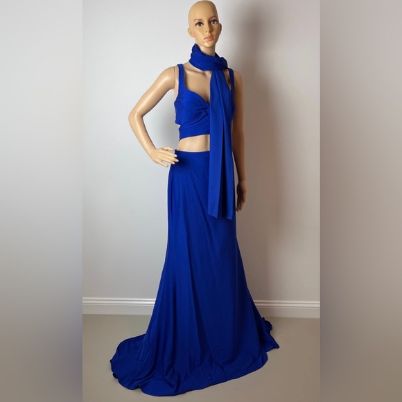 Royal Blue Sleeveless Cross Back Cutout Maxi Prom Dress - Picture 4 of 5